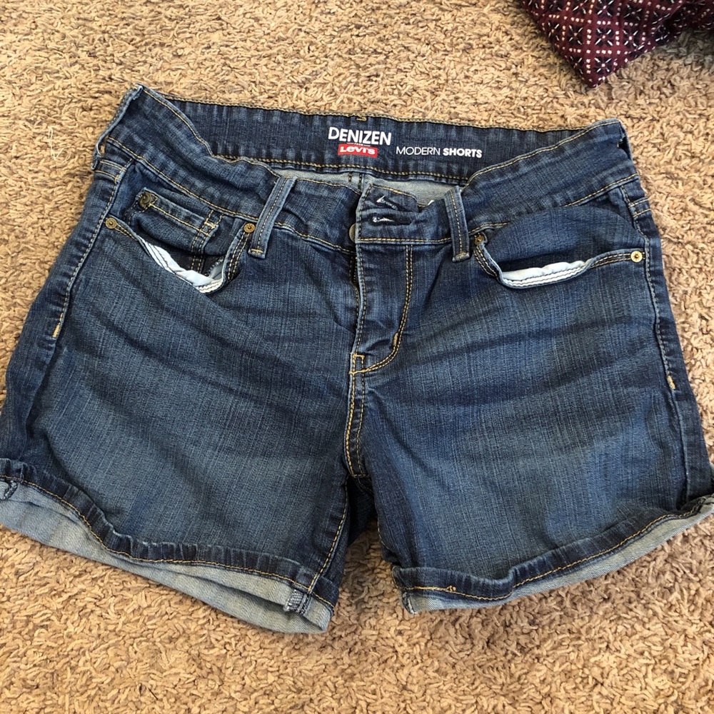 Levi Jean Shorts